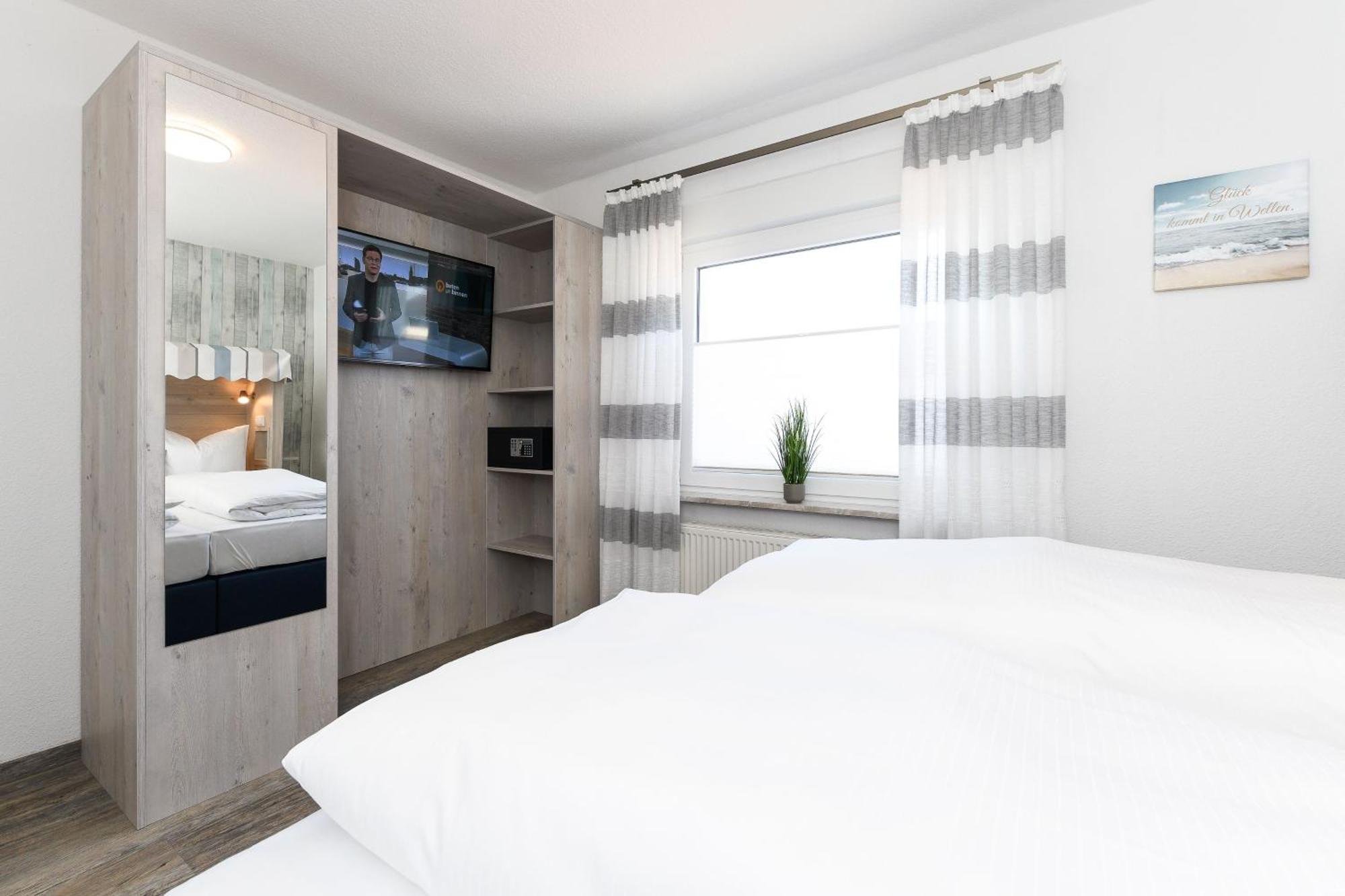 Ferienwohnungen Im Haus Strandkorb เบนซาซิเออ ภายนอก รูปภาพ