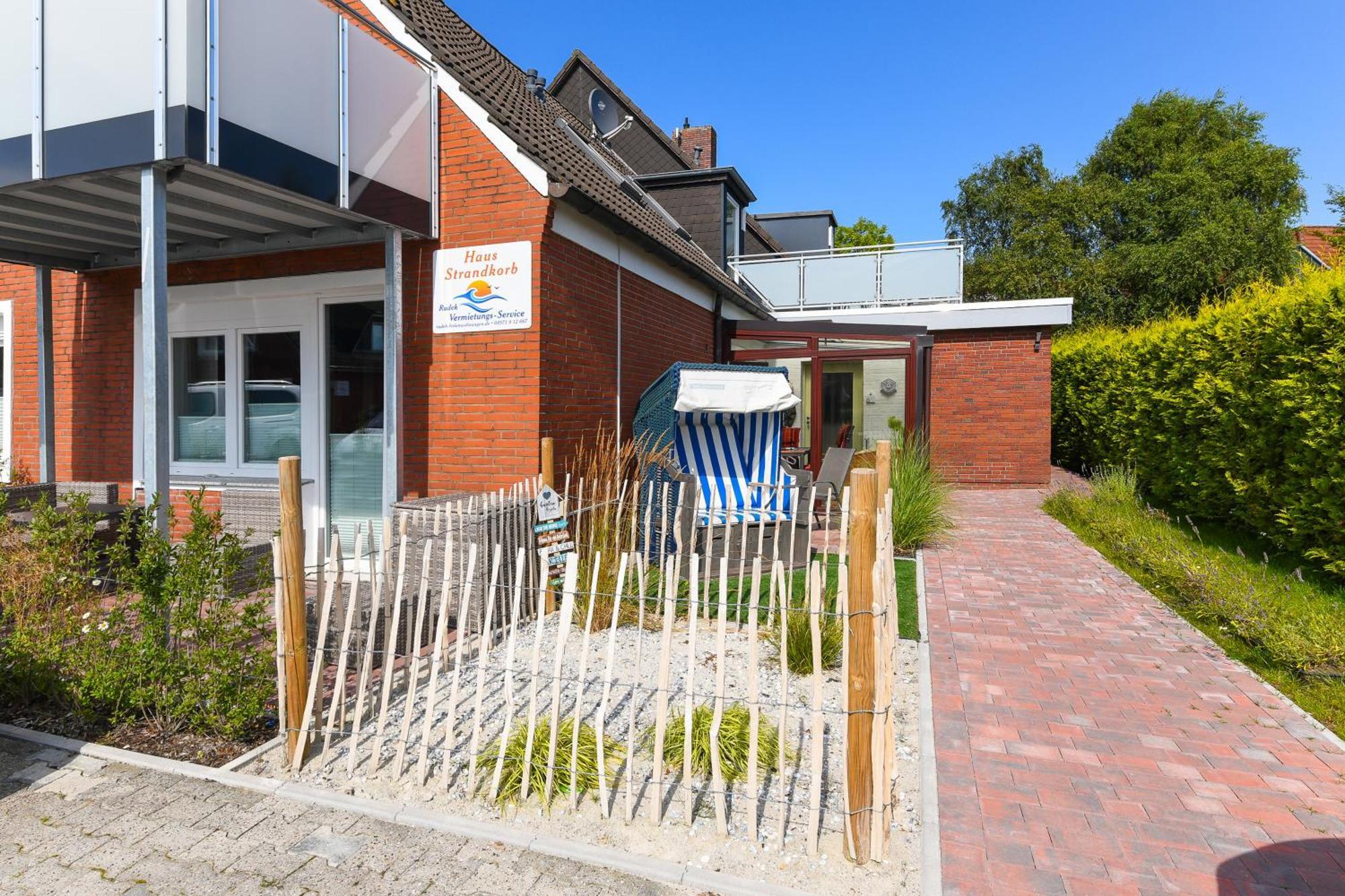 Ferienwohnungen Im Haus Strandkorb เบนซาซิเออ ภายนอก รูปภาพ